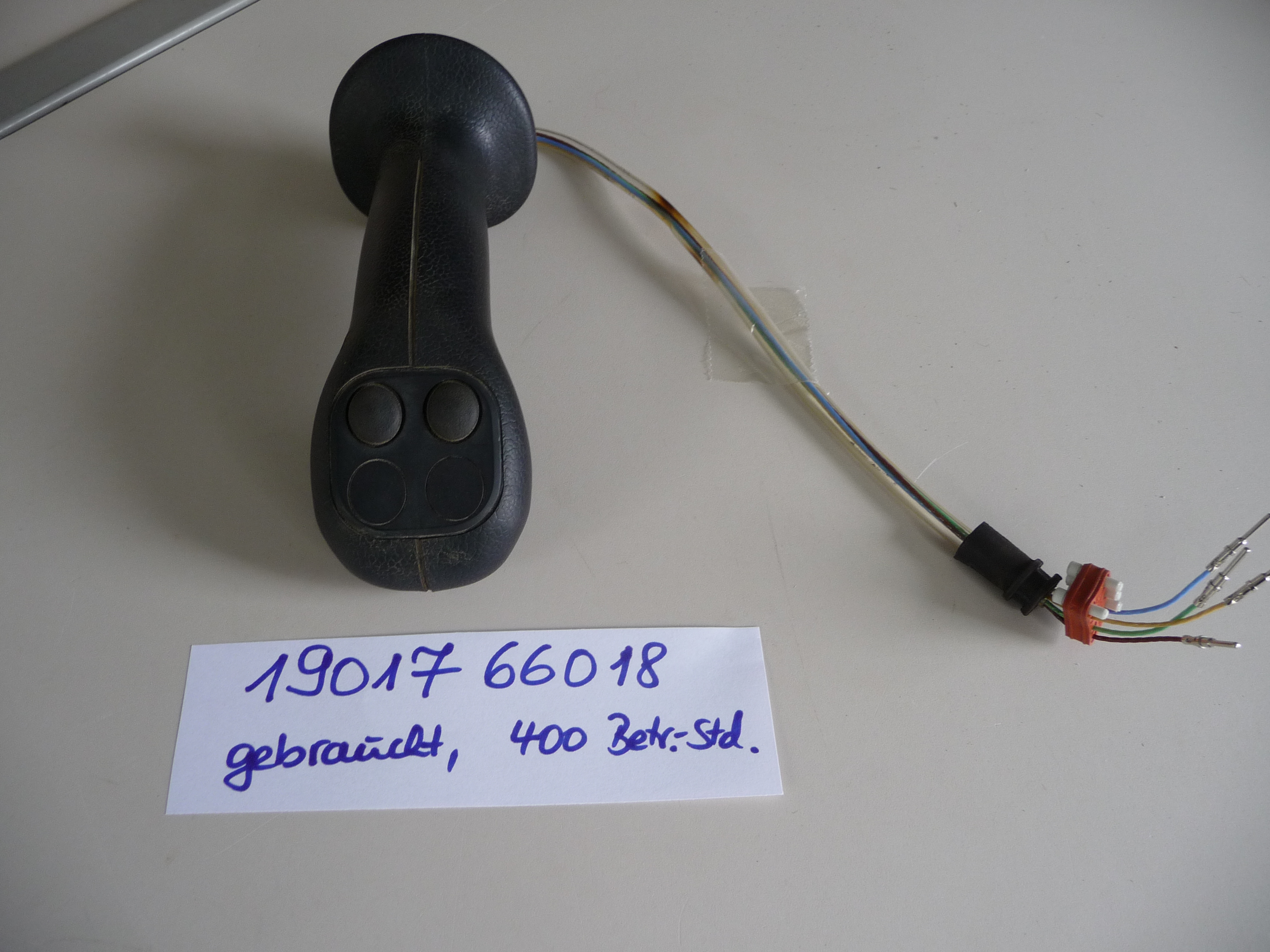 Griff 3 Taster 1901766018 Takeuchi TB 230/240/260, gebraucht